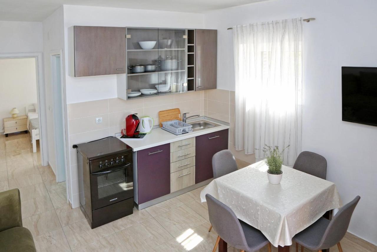 Apartmani Cili Miletici Exteriör bild