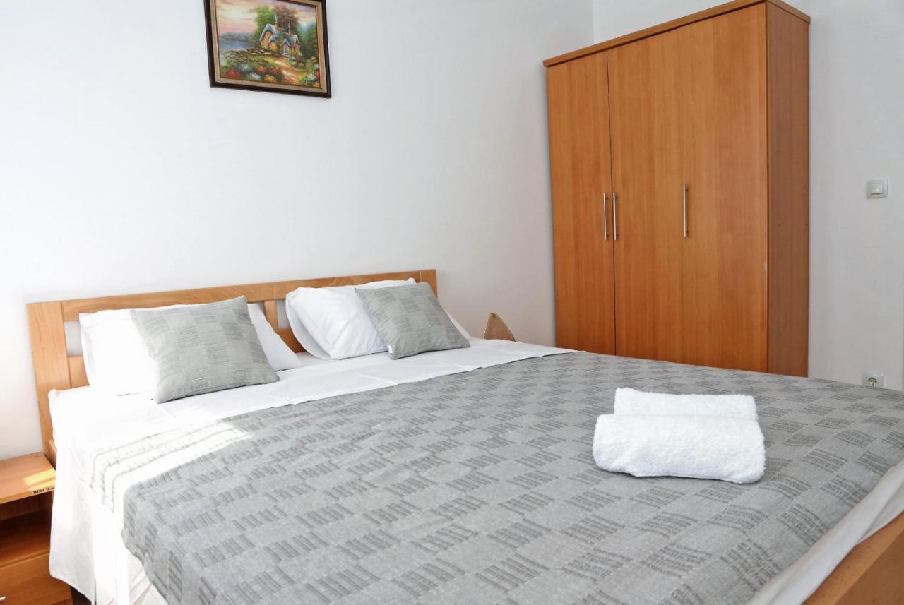Apartmani Cili Miletici Exteriör bild