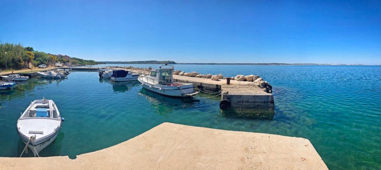 Apartmani Cili Miletici Exteriör bild